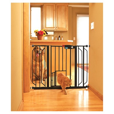 carlson baby gate with pet door