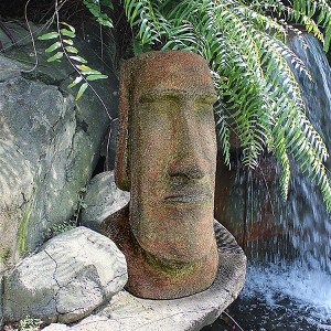 Design Toscano Easter Island Ahu Akivi Moai Monolith Statue: Medium - 1 of 4