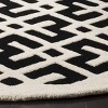 Chatham CHT719 Hand Tufted Indoor Rug - Safavieh - 3 of 3