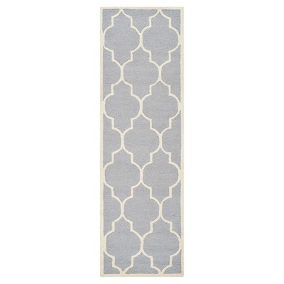 2'6"x8' Runner Aleander Rug II Silver/Ivory - Safavieh