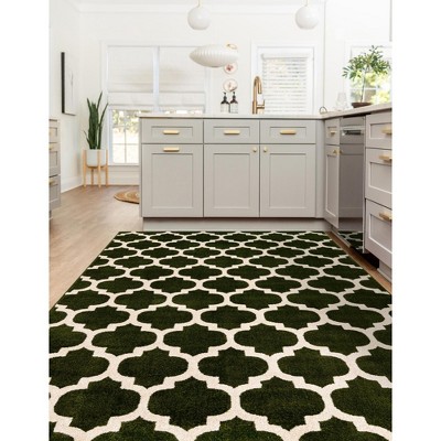 Elegant Dark Green Trellis Synthetic Indoor Rug, Stain-Resistant and Washable