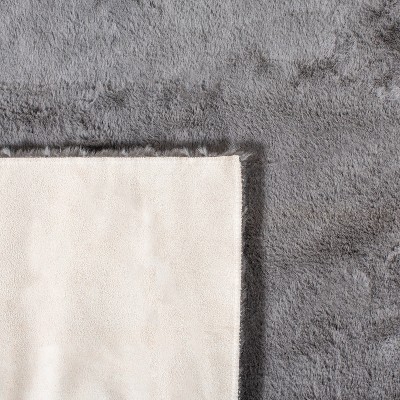 Gray Faux Sheepskin 6' x 9' Rectangular Area Rug