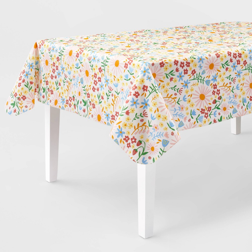 84" x 60" Flower Printed Table Cover - Spritz