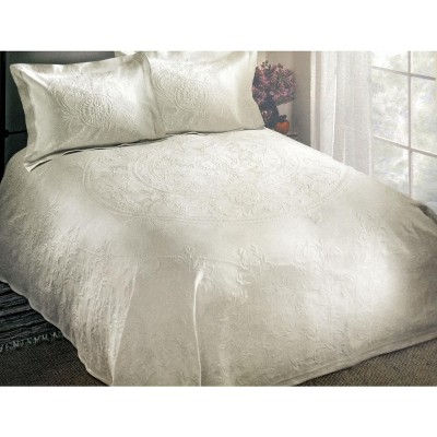 Contemporary Medallion Cotton Raised Jacquard Matelasse Country Cottage Shabby-Chic Ultra-Soft Bedspread with Matching Pillowshams by Blue Nile Mills