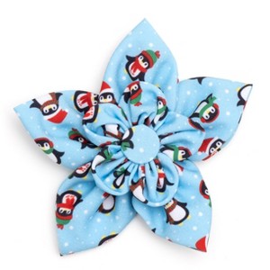The Worthy Dog Penguins Flower Accessory - 1 of 3