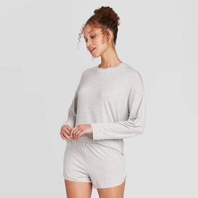 shorts and long sleeves female