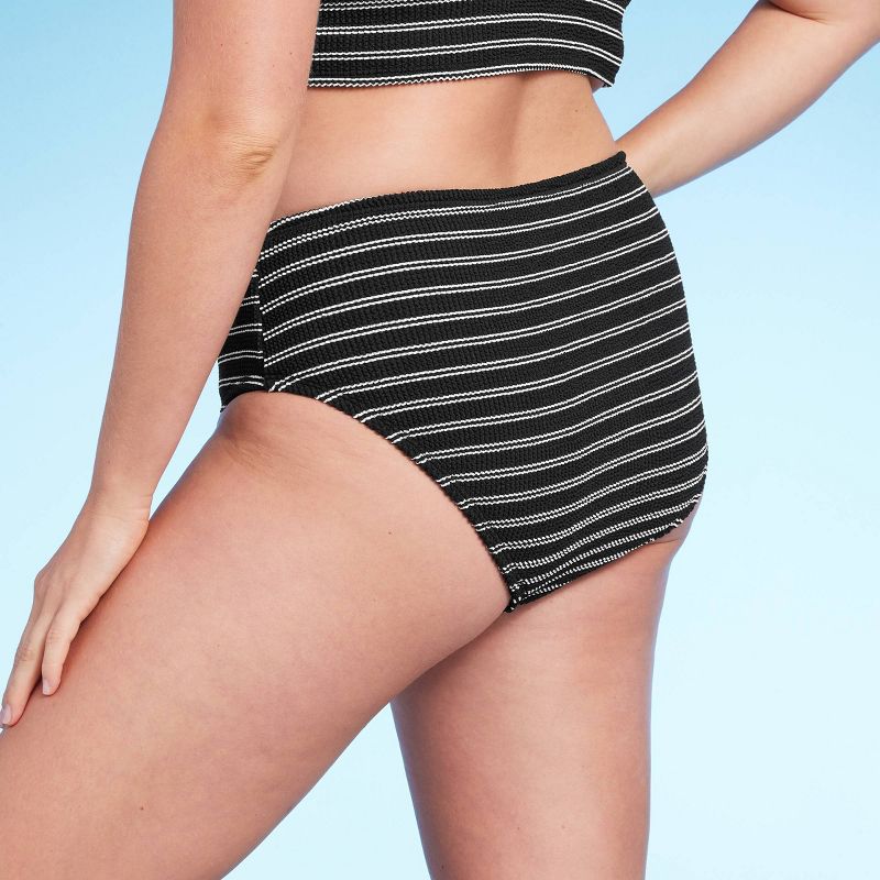 Women's Pucker Textured Mid-Rise Medium Coverage Bikini Bottom - Kona Sol™, 6 of 13