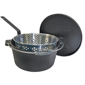 Bayou Classic 7460 Dutch Oven with Basket, 8-1/2-Quart - 1 of 4