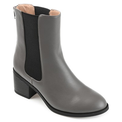 Journee Women's Tayshia Booties