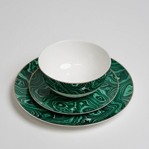 Ozarke Green River Plate Set - Castleton Green - 1 of 4