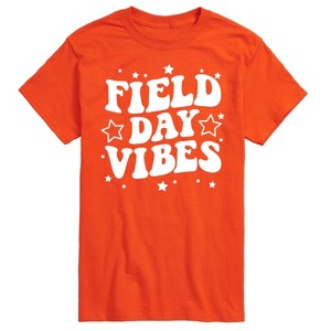 Men's - Instant Message - Field Day Vibes Short Sleeve Graphic T-Shirt - 1 of 4