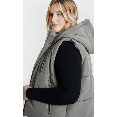 Women's Plus Size Ava Puffer Vest - sage grey | CITY CHIC - image 1 of 4