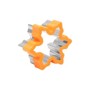 Unique Bargains Biscuit Cutter Medium Snowflake Cookie Cutter Hand Washable Stainless Steel Plastic 2.8"x3.2"1.6" 1Pcs - 1 of 4