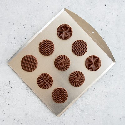 Silver Aluminum Non-Stick Rectangular Cookie Sheet