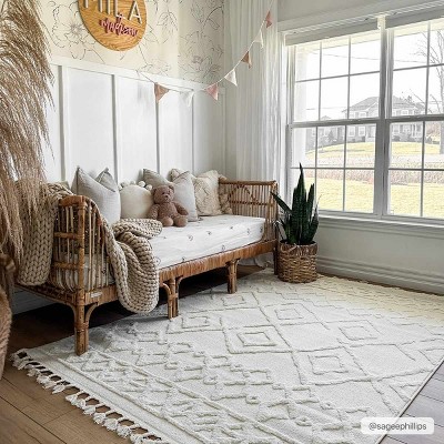 Hauteloom Gyundyukoru Area Rug