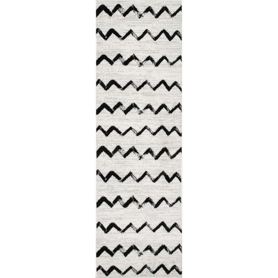 Nuloom Addison Modern Chevrons Indoor Area Rug
