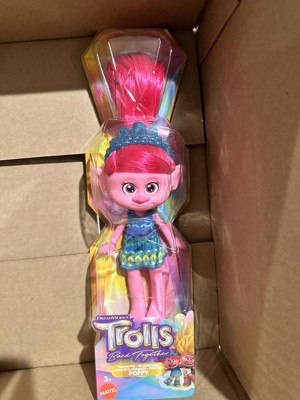 Mattel ​DreamWorks Trolls Band Together Toys, Best of Friends Pack with 5  Small Dolls & 2 Character Figures, Includes Queen Poppy Doll (