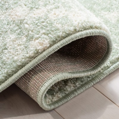 Green and Ivory Geometric Synthetic Rectangular Rug, 3' x 5'