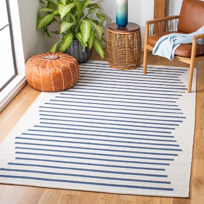 Ivory and Navy Handwoven Cotton 4' x 6' Reversible Rug