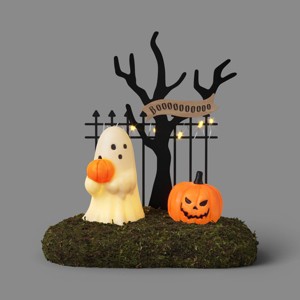Lit Plastic and Metal Ghost Pumpkin Patch Scene with Fence and
