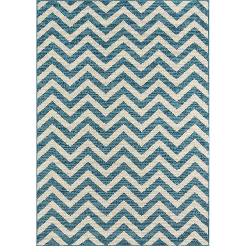 Indoor/Outdoor Chevron Accent Rug - Blue (4'x6')