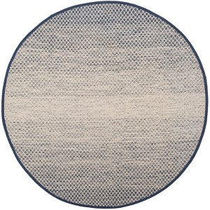 Montauk MTK601 Hand Woven Indoor Rugs - Safavieh - 1 of 4