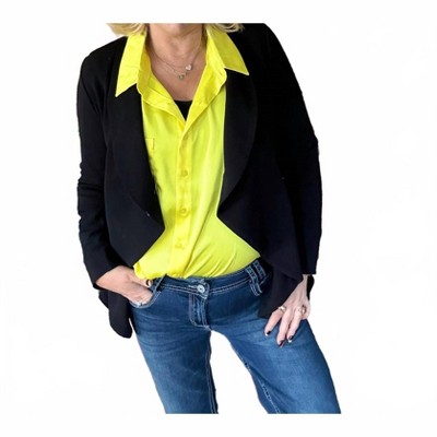 Women's Effortlessly Iconic Button Down Top - Plus - SKIES ARE BLUE