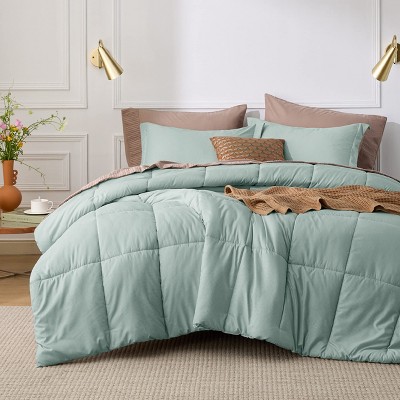 Bedsure | 3Pcs Comforter Bedding Set in Grid Stripe Embossed Design Polyester Material
