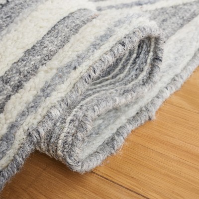 Gray and Ivory Wool Cotton Handmade Rectangular Area Rug 4' x 6'