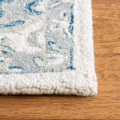 Ivory and Navy Hand-Tufted Wool Runner Rug