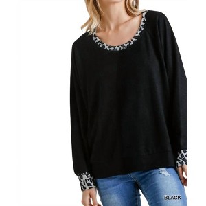 Women's Animal Print Trimmed Top - umgee - 1 of 4