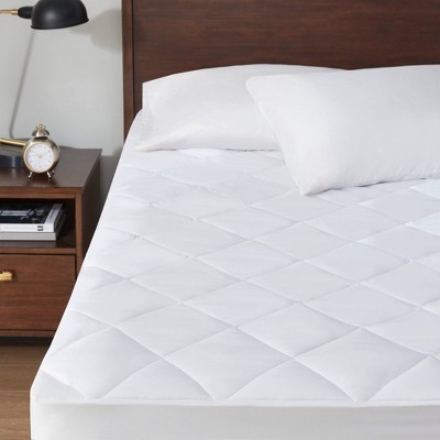 Twin White Waterproof Down Alternative Mattress Pad