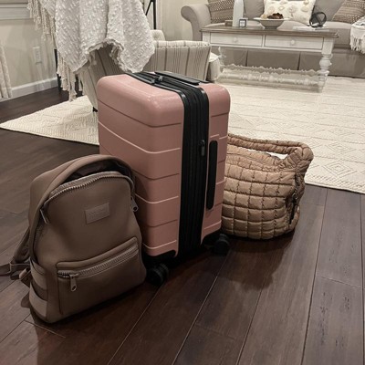 Is the NEW Away Luggage Design Worth the Hype? 