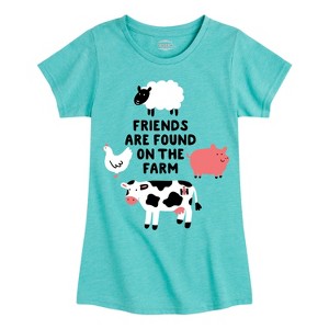 Girls' - Case IH - Friends Are Found On The Farm Fitted Short Sleeve Graphic T-Shirt - 1 of 4