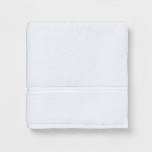 Plush White Towel Spa Bundle (2 Wash + 2 Hand + 4 Bath Towels)-N/A