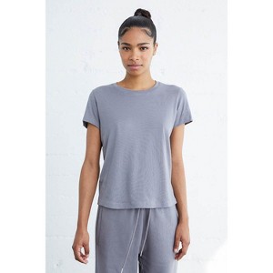 Spruce Fashion Casual Essential Melrose Tee - 1 of 4