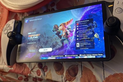 Sony PlayStation Portal Remote Player Has 8-inch LCD and Can Stream PS5  Games, Costs $199.99 - TechEBlog
