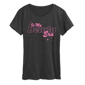 Women's - Instant Message - In My Delulu Era Short Sleeve Graphic T-Shirt - 1 of 4