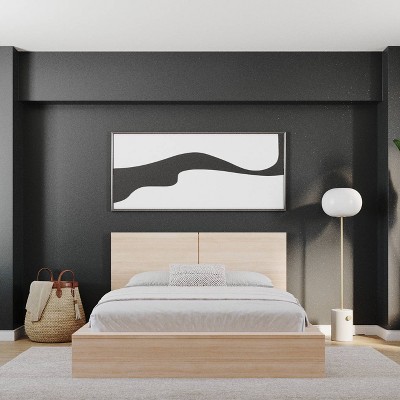 Natural Blonde Oak Queen Platform Bed with Engineered Wood Frame