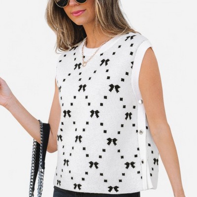Amaryllis Women's Sleeveless Knit Sweater Vest Bow Pattern Side Button Detail Classic Crew Neck