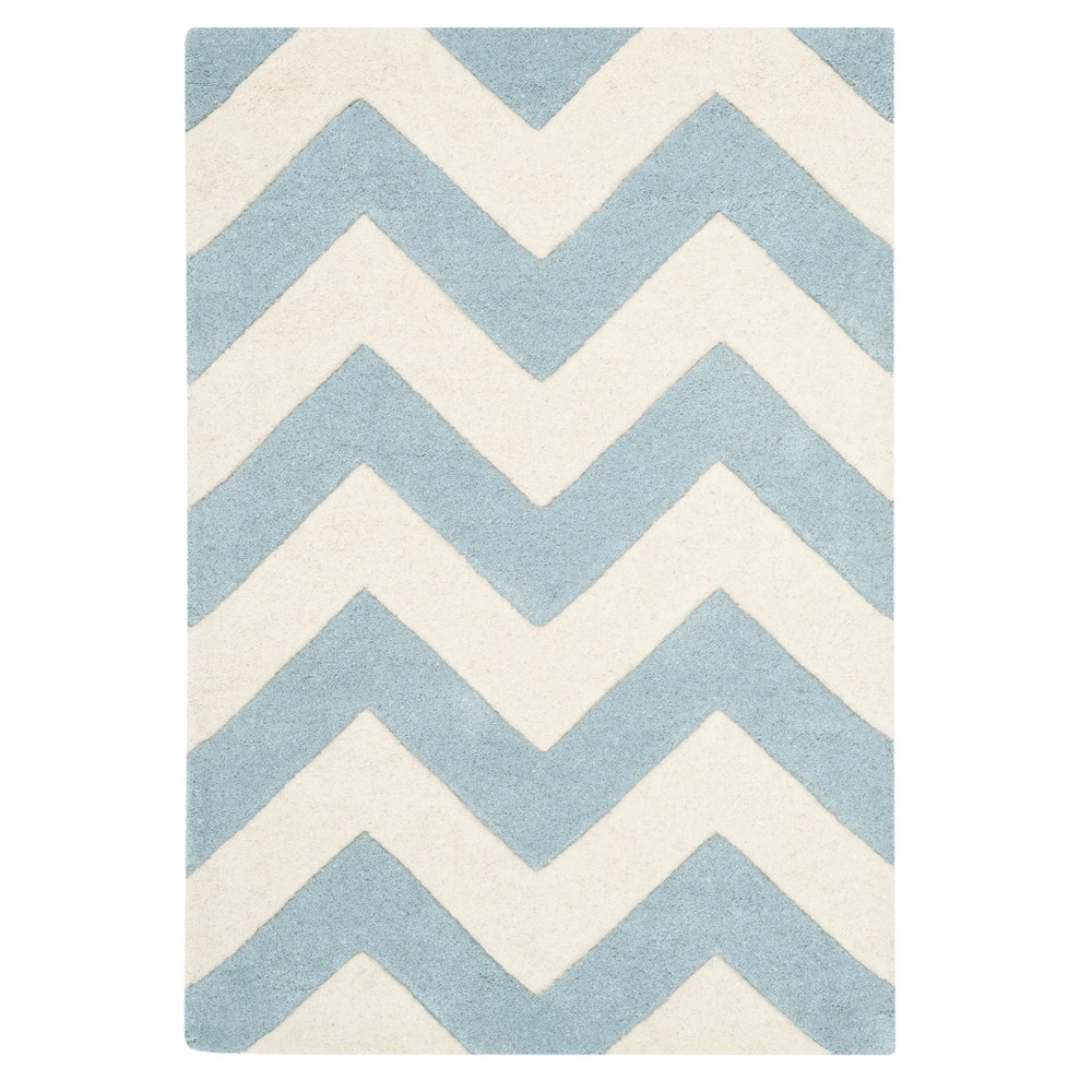 Ivory/Pink Chevron Tufted Accent Rug 2'x3'