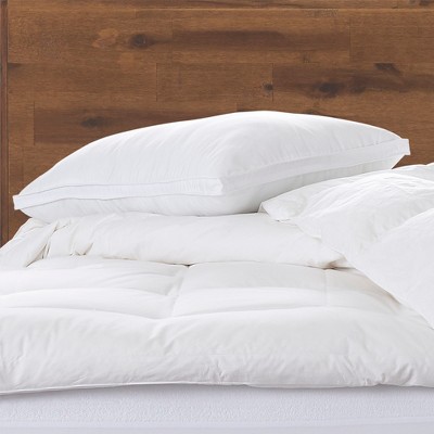 Queen Size White Gusseted Memory Foam Hypoallergenic Pillow