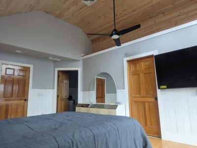 Guest review image 2 of 2, zoom in