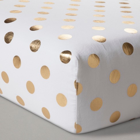 gold polka dot background