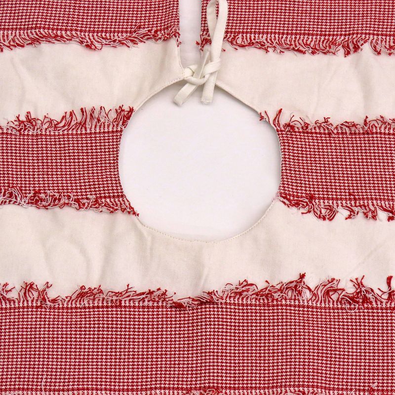 HGTV Home Collection Ric Rac Lace border Tree Skirt, Red and White, 48in, 3 of 5