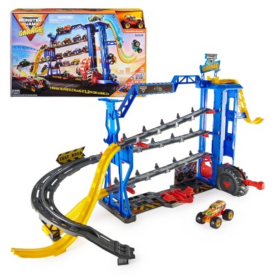 Hot Wheels Monster Trucks Playset