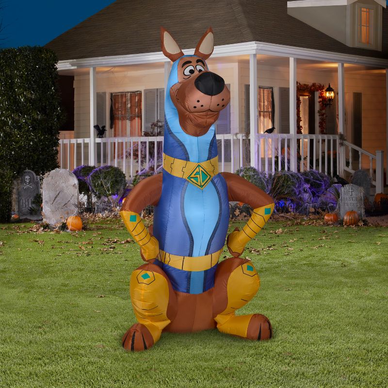 Gemmy Airblown Inflatable Super Scoob from SCOOB Movie, 5 ft Tall, Brown, 2 of 3