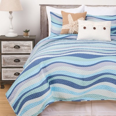Seawaves Blue and Light Blue Reversible Microfiber Full Quilt Set