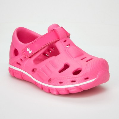surprize by stride rite land and water shoes