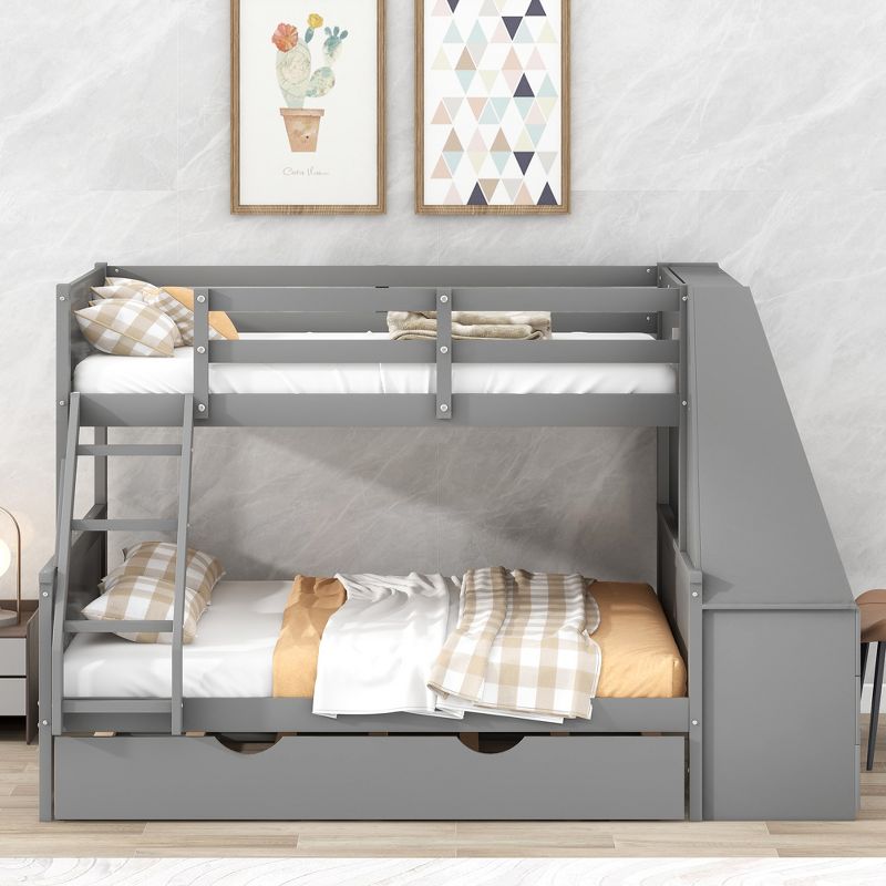 Twin over Full Bunk Bed with Trundle, Built-in Desk, Three Storage Drawers and Shelf-ModernLuxe, 3 of 9